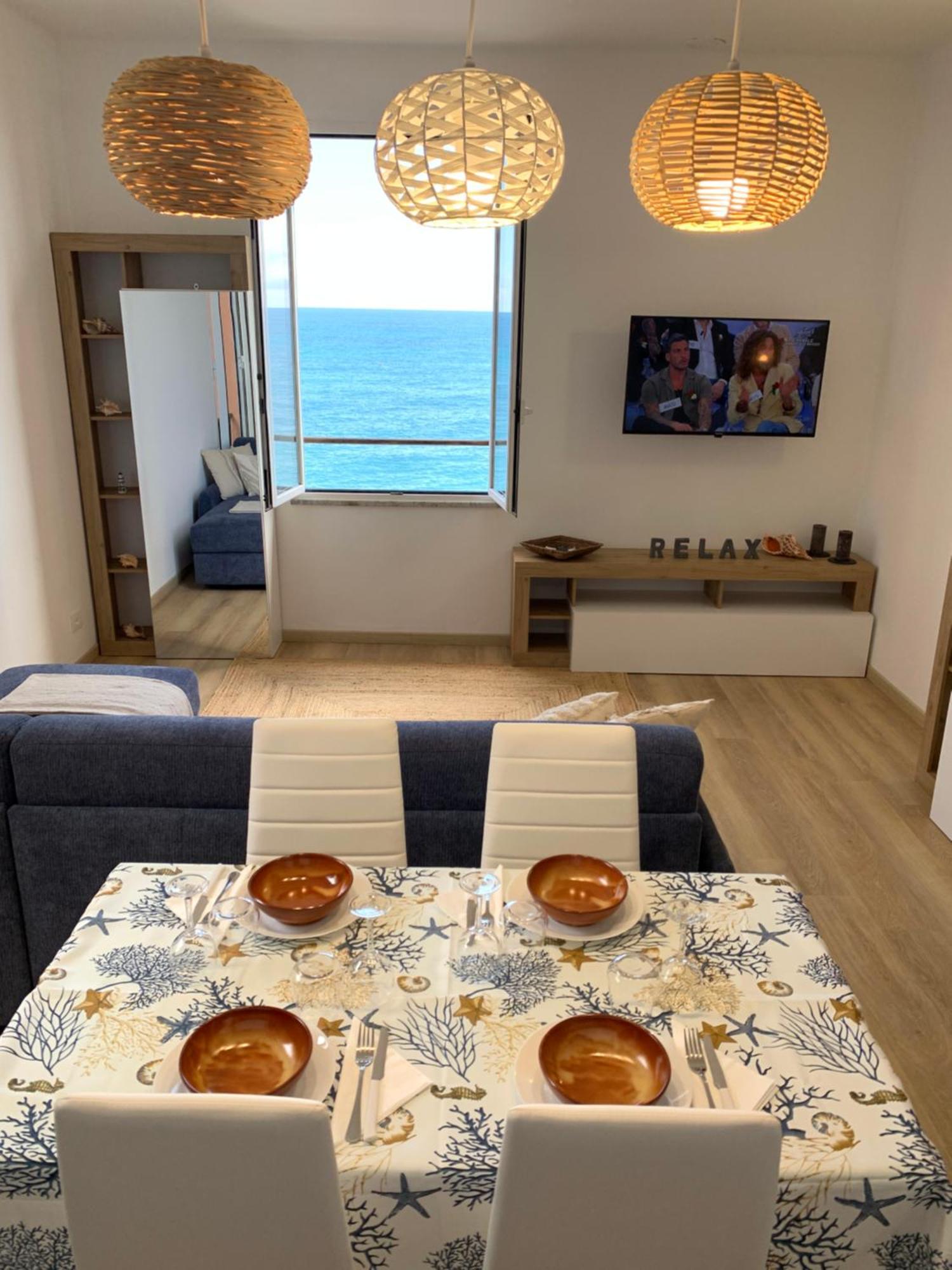Affacciati Al Mare Apartment *